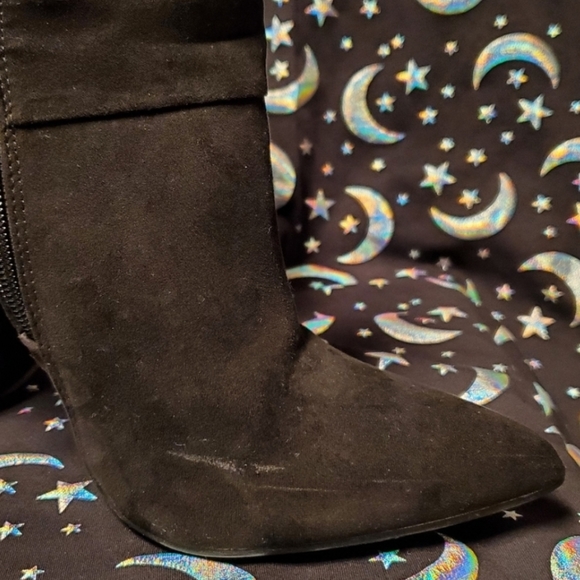 JustFab Karolina Stiletto Booties - Picture 4 of 6